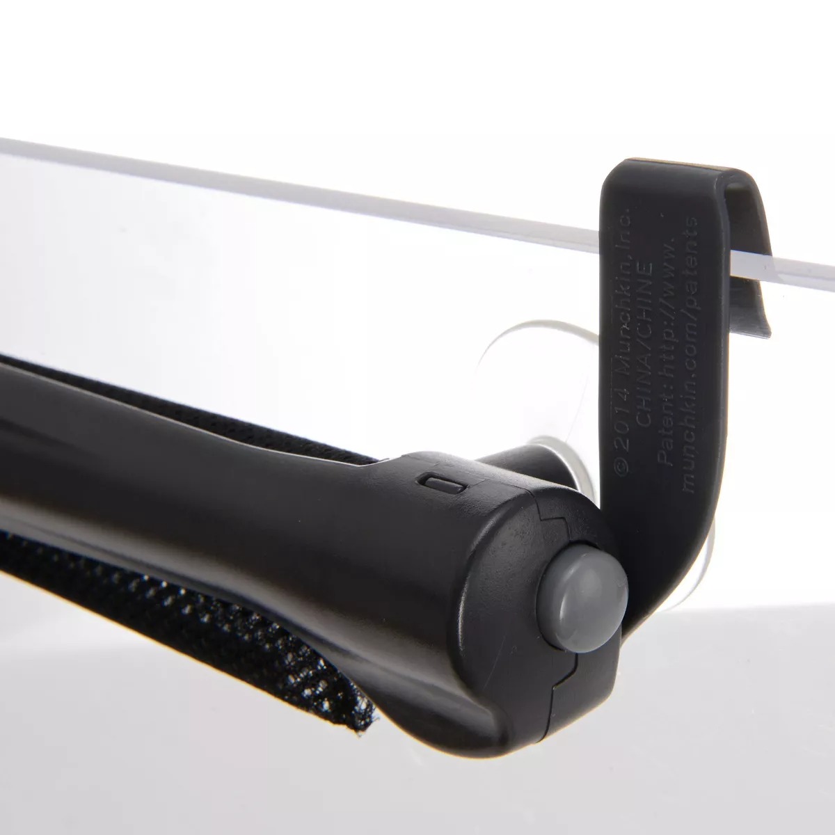 2-Count Munchkin Brica Sun Safety Car Window Roller Shade w/ White Hot Hear Alert (Black) $9.97 + Free Shipping w/ Prime or on $35+