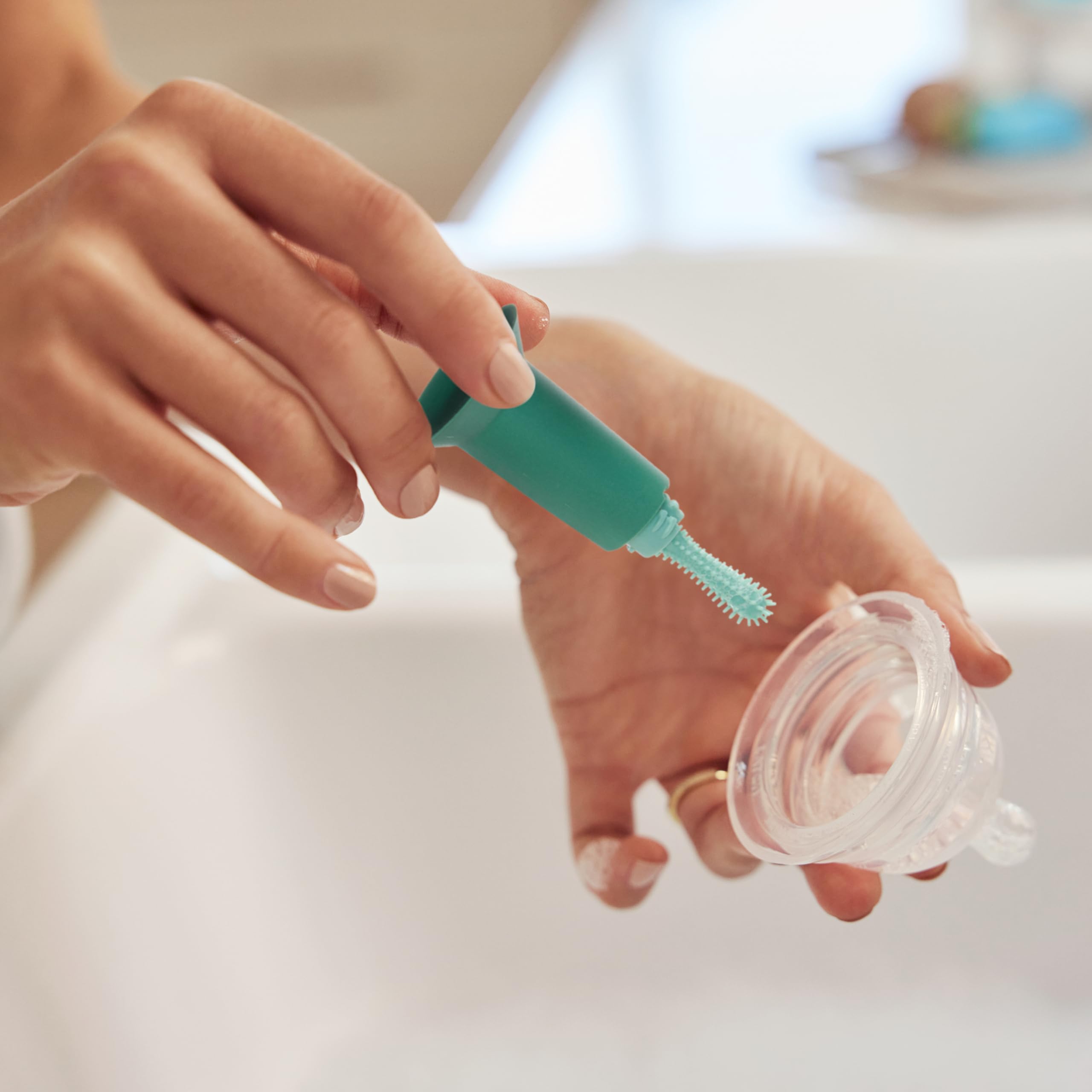 2-Pack Munchkin Bristle Bottle Cleaning Brush w/ Suction Cup Base (Sage)