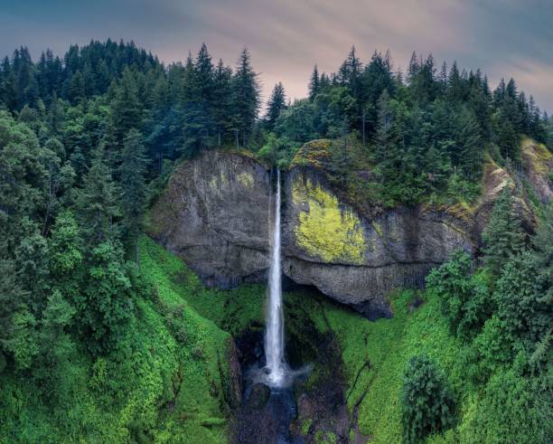 RT New York to Portland OR or Vice Versa $199 Airfares on American Airlines BE (Spring Travel March - May 2025)