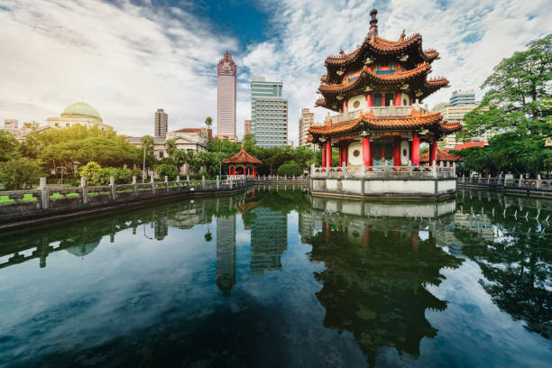 RT Seattle to Taipei Taiwan $672 Nonstop Airfares on Delta Air Lines BE with 1 Free Checked Bag (Spring Travel March - May 2025)